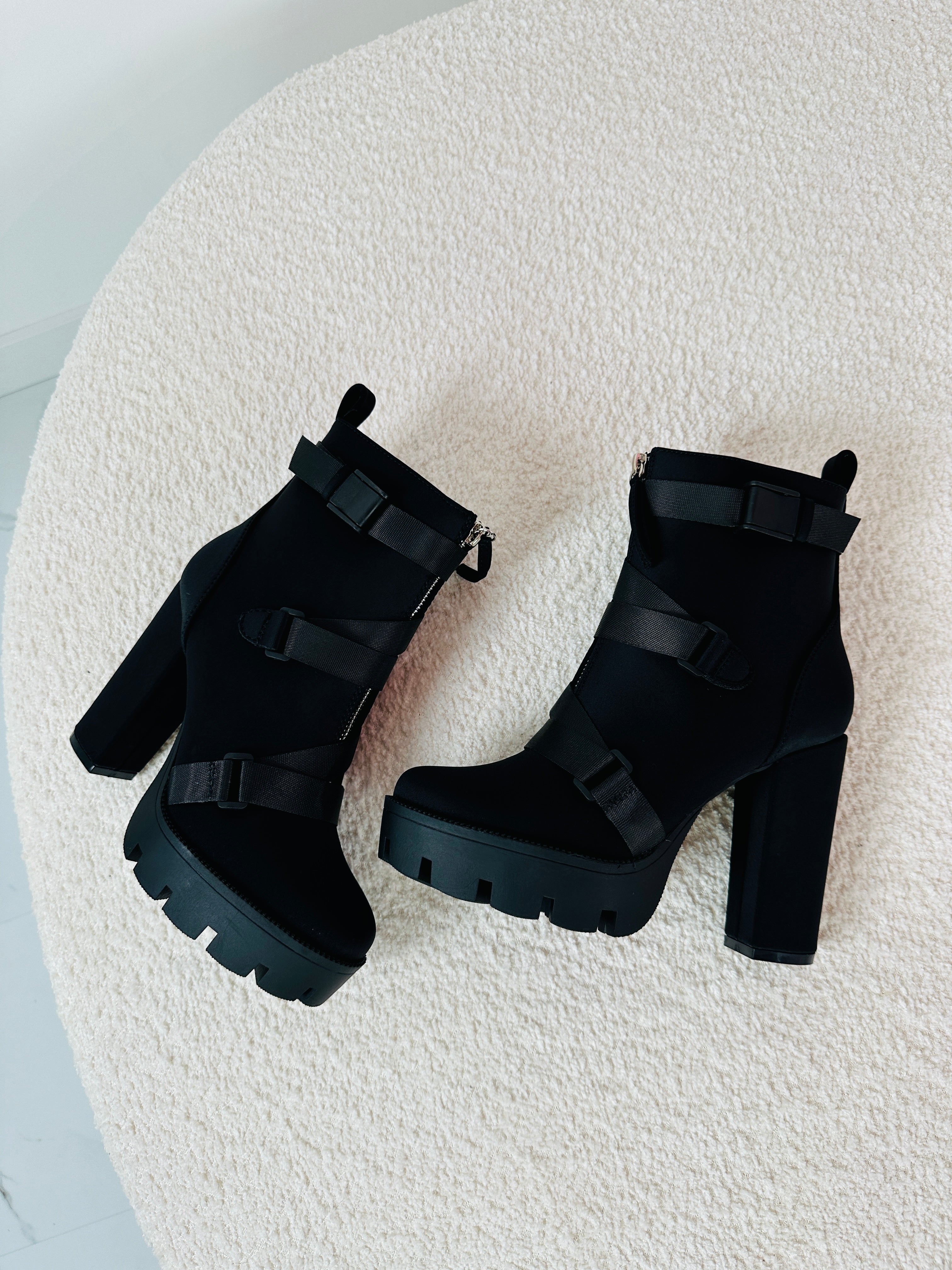 Buty Claudia