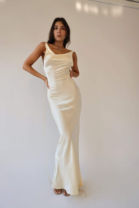 Charlotte™ | Elegant Silk Maxi Dress with Open Back